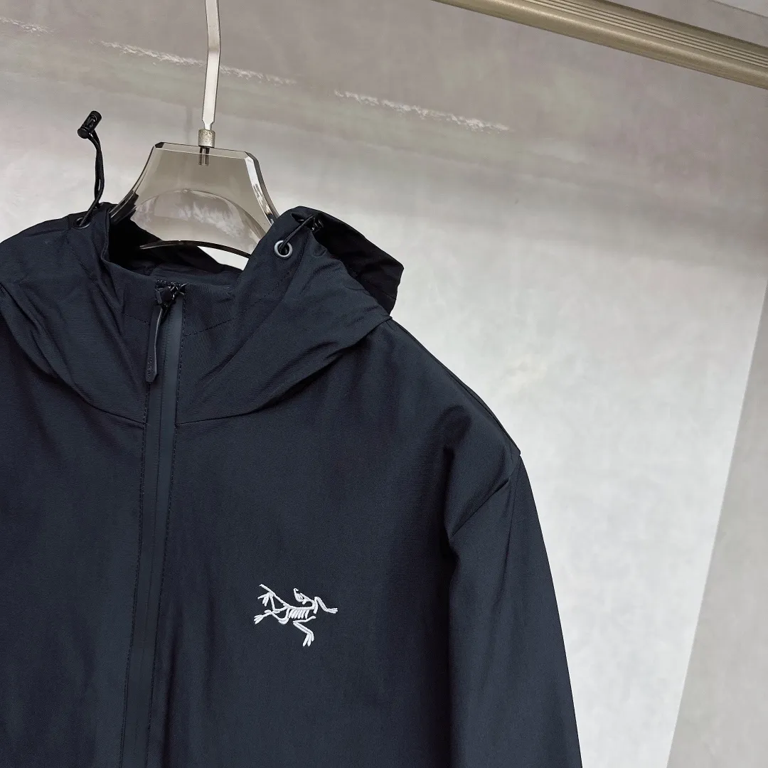 Same Style， ， 2026 New Arrival ， Original Premium Breathable ， ， ， Quality。 ， Sizes：M～3XL